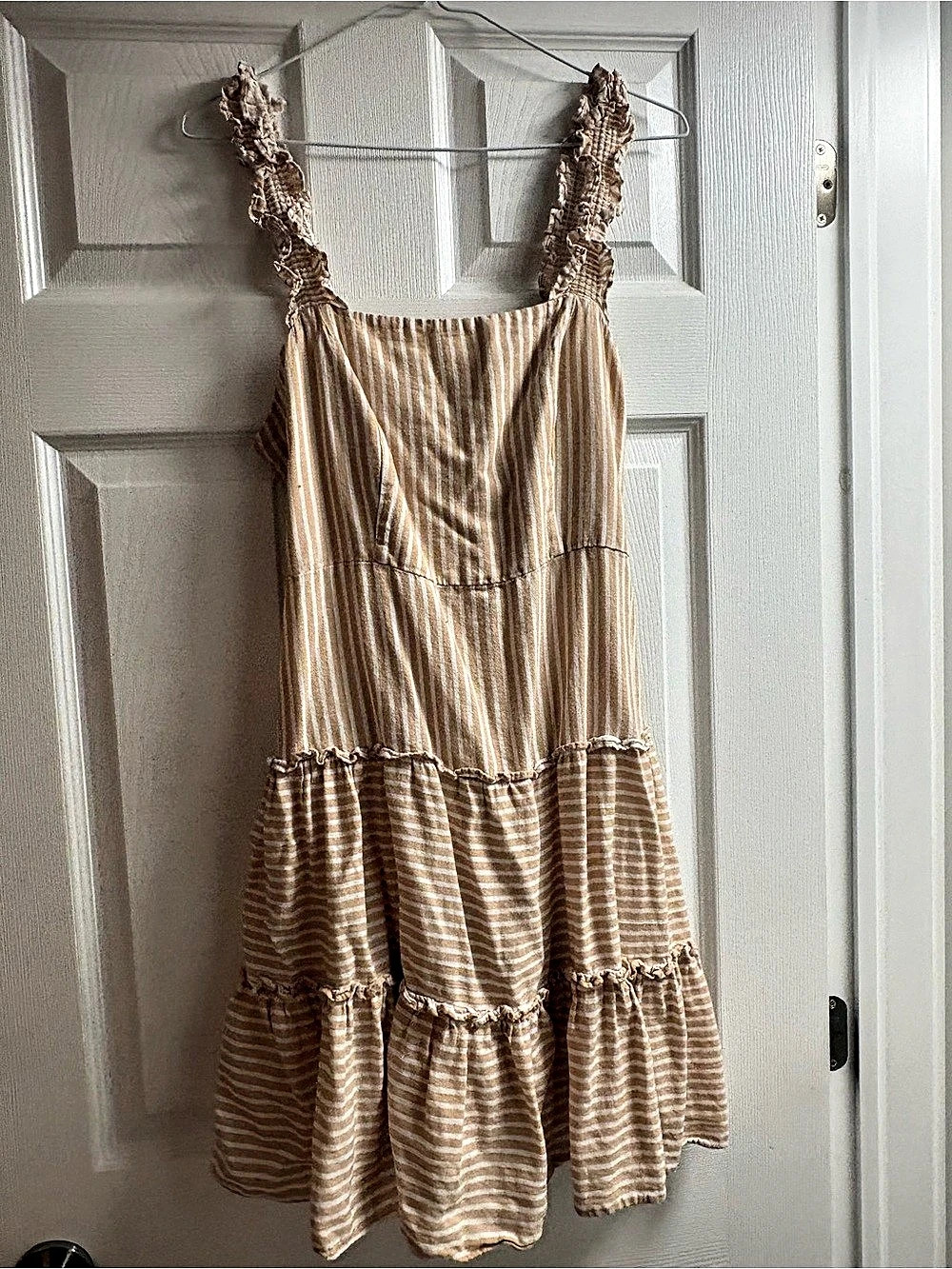 Forever 21 Striped Mini Dress in Brown & White Size Large Like New